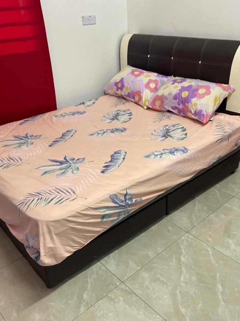 פורט דיקסון Alisya Homestay מראה חיצוני תמונה